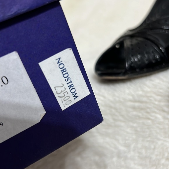 2000’s Stuart Weirzman Heels with Original box - Picture 10 of 11